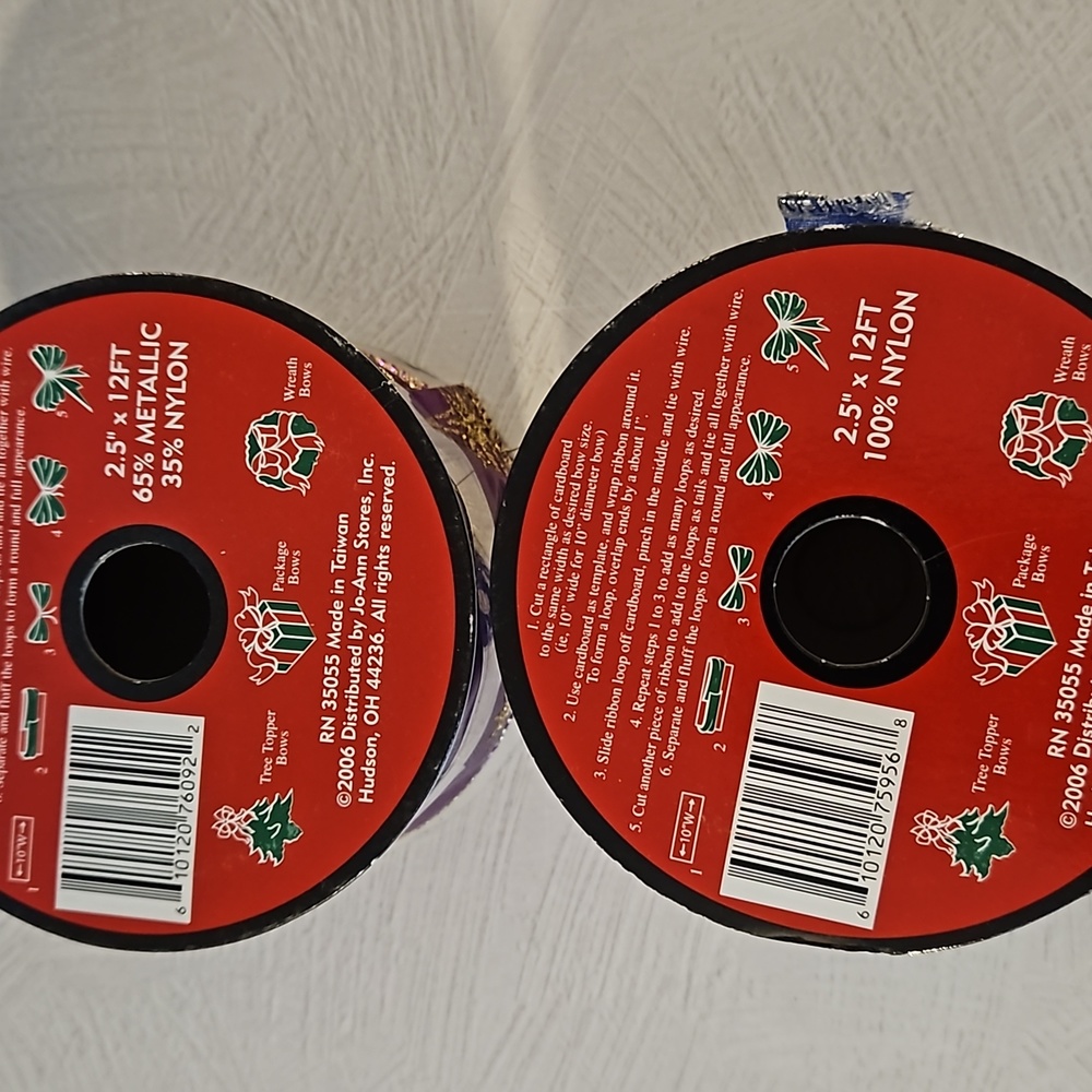 Holiday Christmas non religious wire ribbon rolls and a question game most NWT - Picture 7 of 12